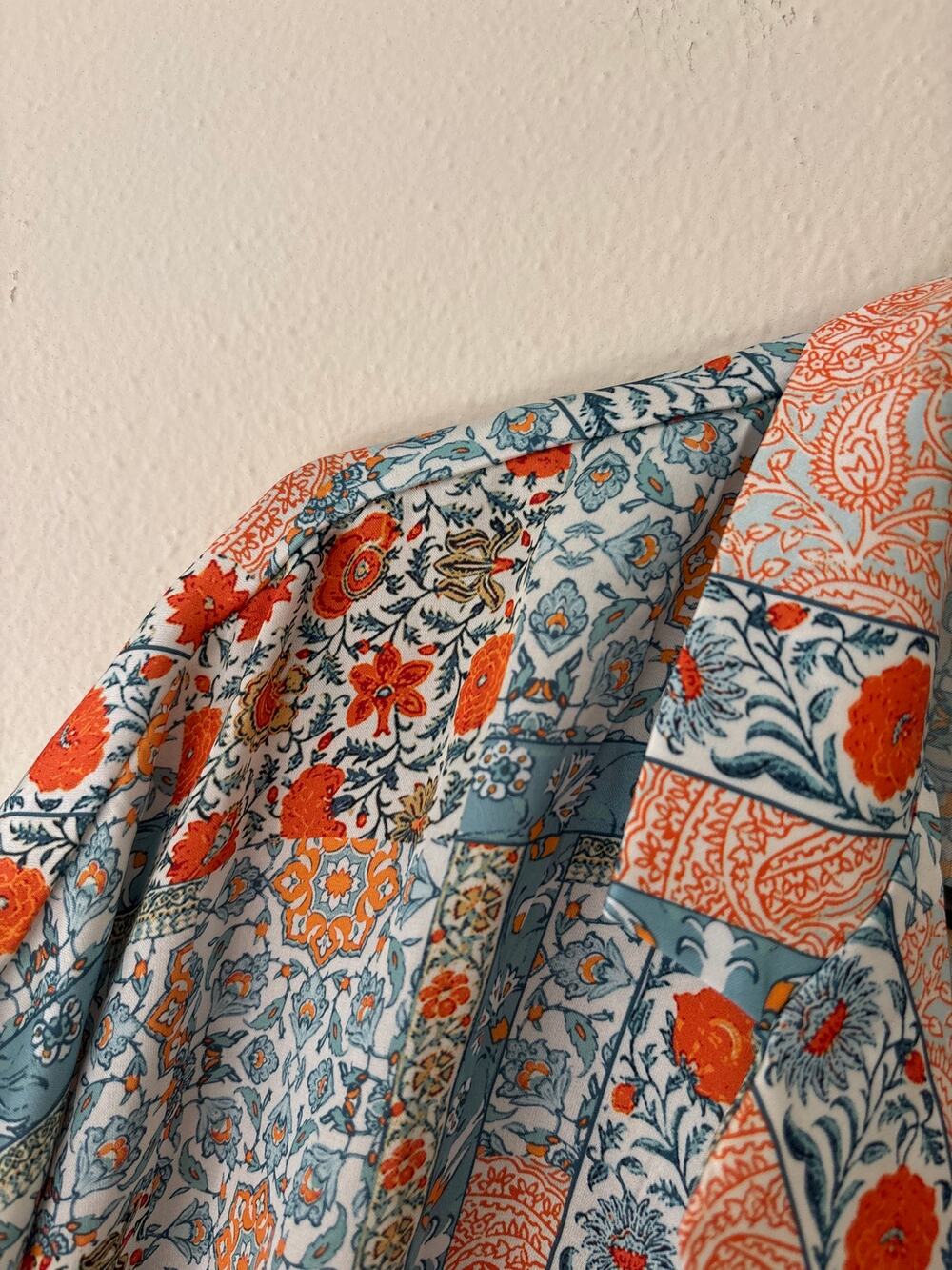 dRA Los Angeles Patchwork Shirt Silky Paisley Button Down Cropped Blouse M
